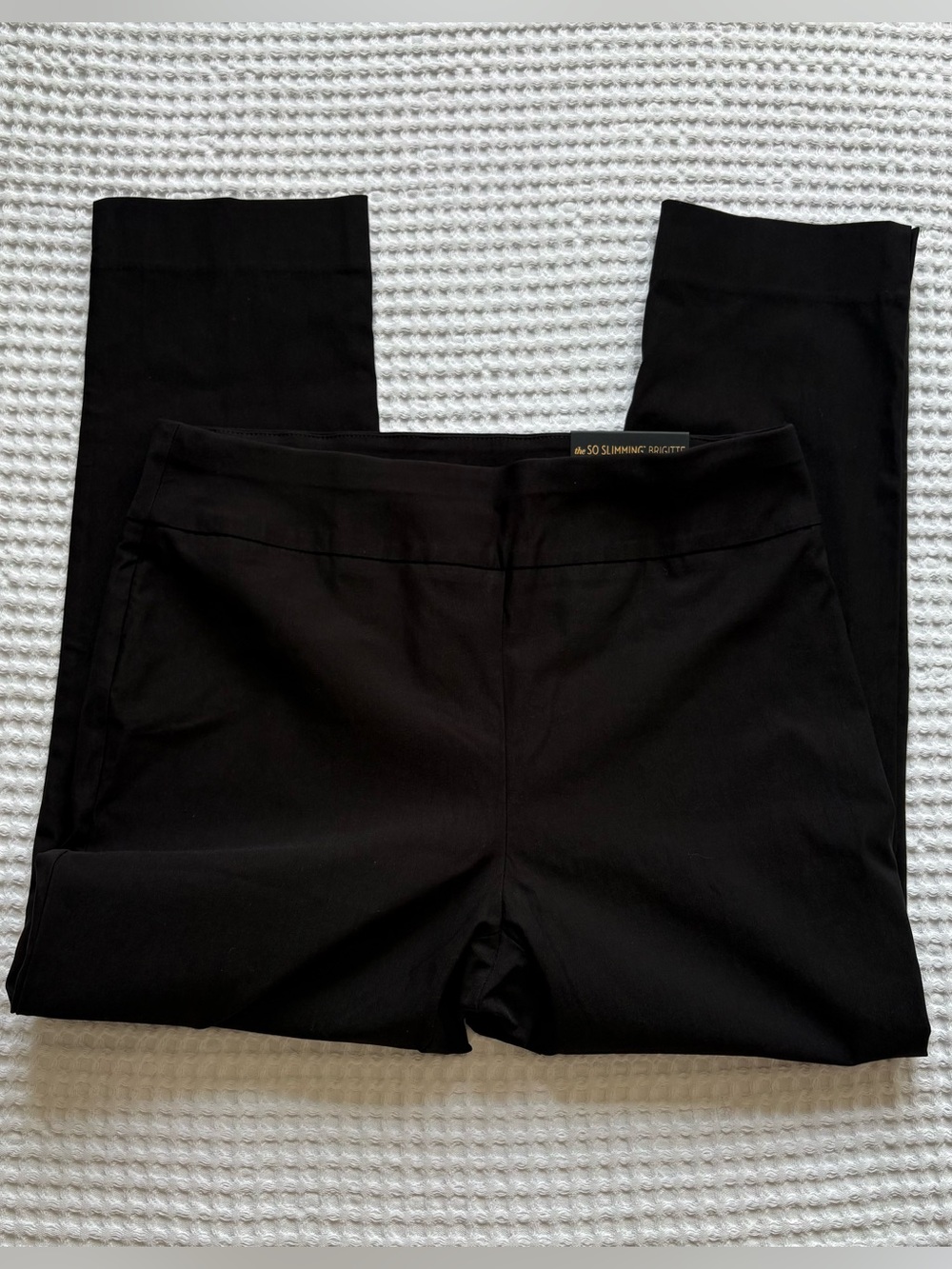 NWT Chico's So Slimming Brigitte Crop Pants Black Pull On Size 0.5 (Women's 6) - Picture 4 of 10
